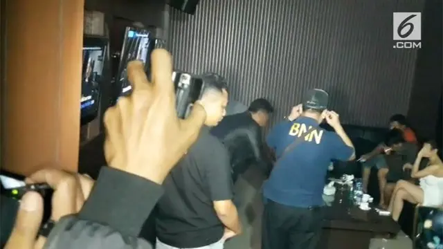 VIDEO: Rekaman Razia Narkoba di Tempat Karaoke