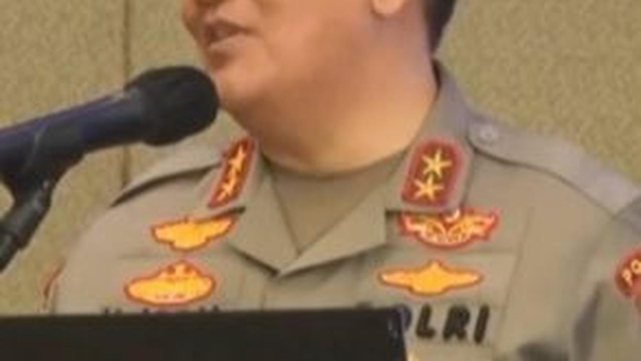 "Jadi kita tidak ada lagi polisi yang sok-sokan kita harus humanis, kita harus turun betul," kata Iqbal dikutip dari @polisi_indonesia (17/9).