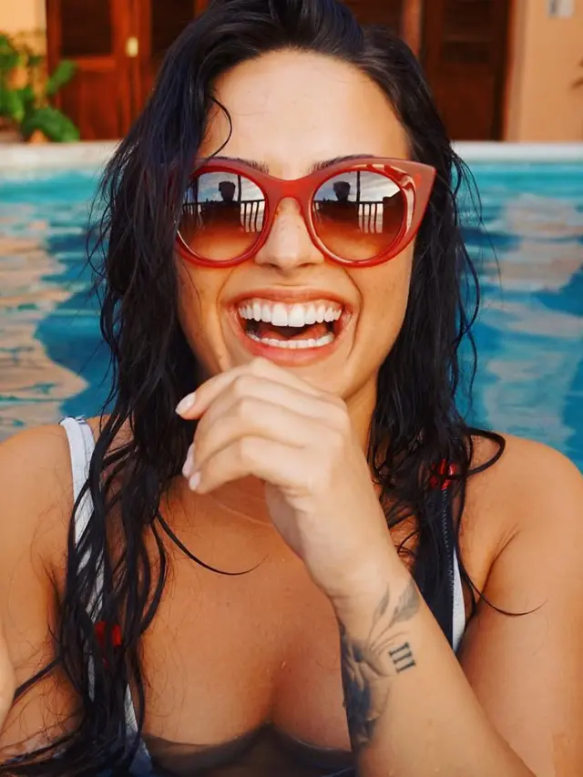 [Bintang] Demi Lovato