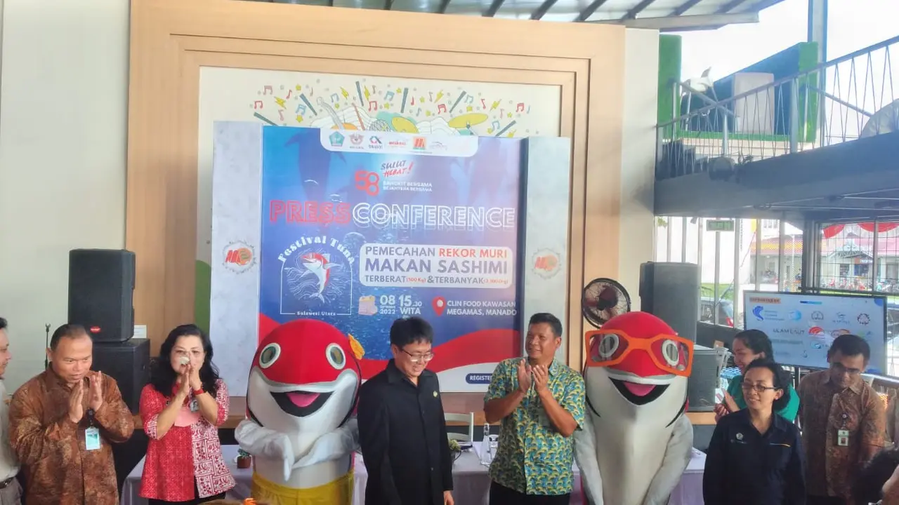Persiapan pelaksanaan Festival Tuna di Manado.
