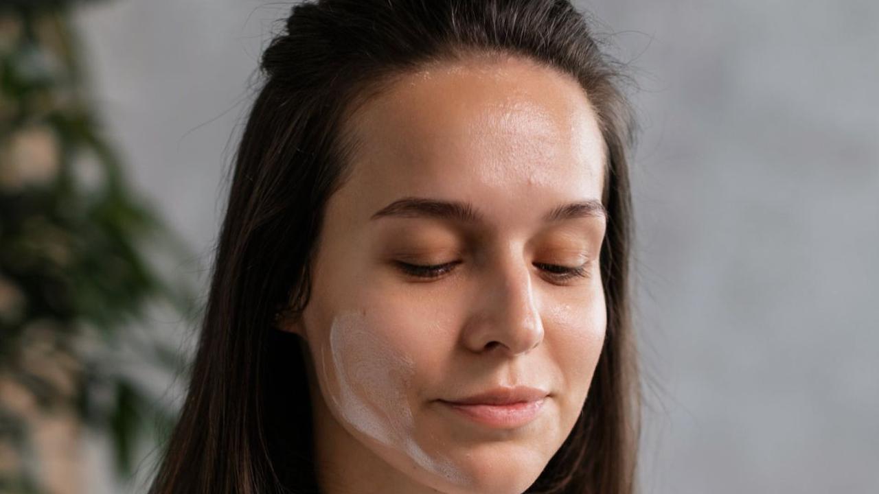 1. Gunakan Sunscreen Setiap Hari