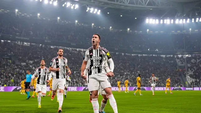 Juventus - Dusan Vlahovic