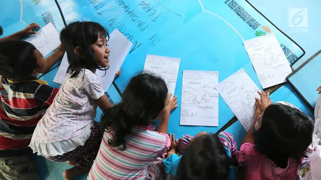 Trauma Healing untuk Anak-Anak Korban Gempa Tsunami Palu