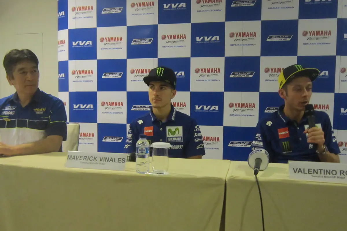 Maverick Vinales-Valentino Rossi