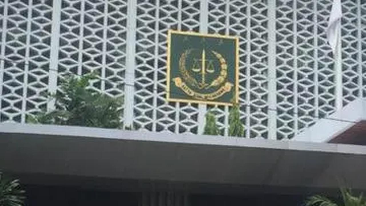 Kejagung Tahan Diduga Anggota DPR Terkait Kasus Pemalsuan Dokumen Tambang