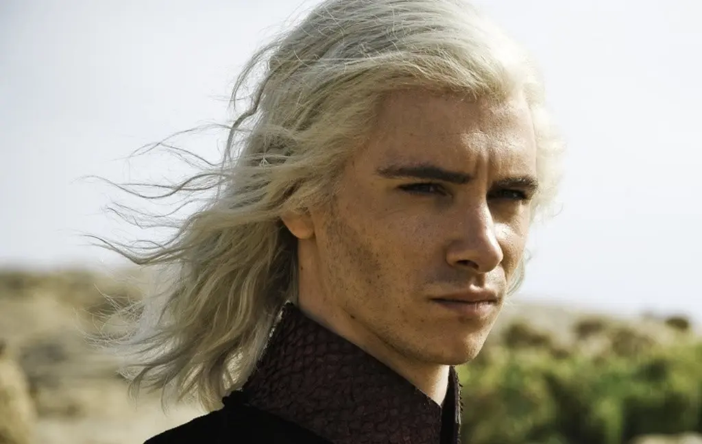 Harry Lloyd, yang memerankan Viserys Targaryen di Game of Thrones adalah cicit dari Charles Dickens (Wikipedia/@Game of Thrones)