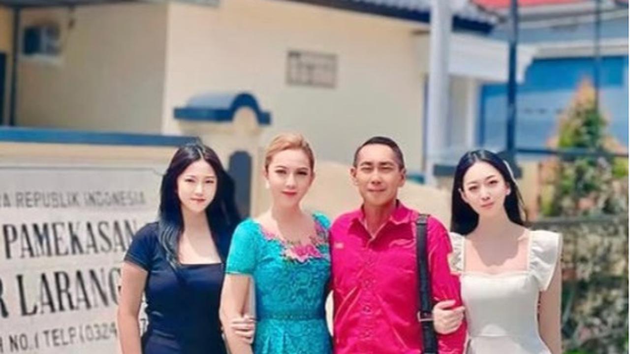7 Tahun Tidak Mudik, Cerita Heni Tania Istri Kombes Polisi Sambangi Kantor sang Suami saat Dinas 'Sekarang Kesitu Anak-anak Sudah Gede'