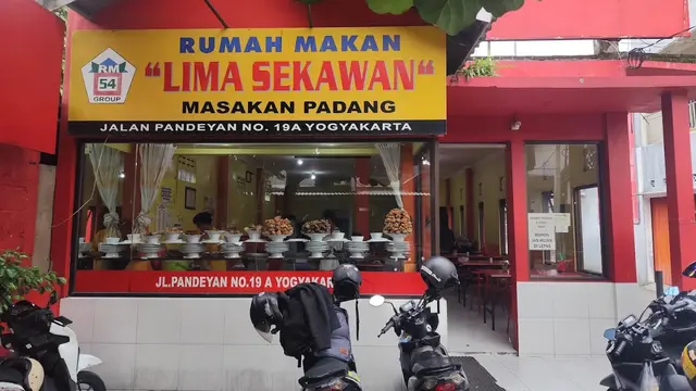 Rekomendasi Rumah Makan Padang Otentik di Jogja