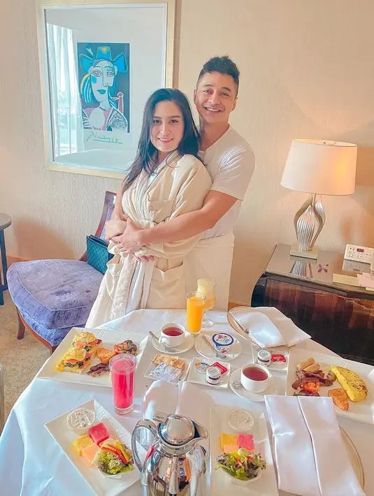 Adly Fairuz dan Angbeen (Instagram/angbeenrishi)