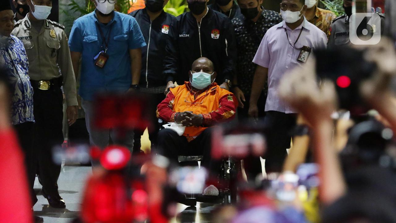 Gubernur Papua nonaktif Lukas Enembe Resmi Huni Rutan KPK