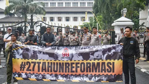 Peringatan 27 Tahun Reformasi dan Lengsernya Soeharto
