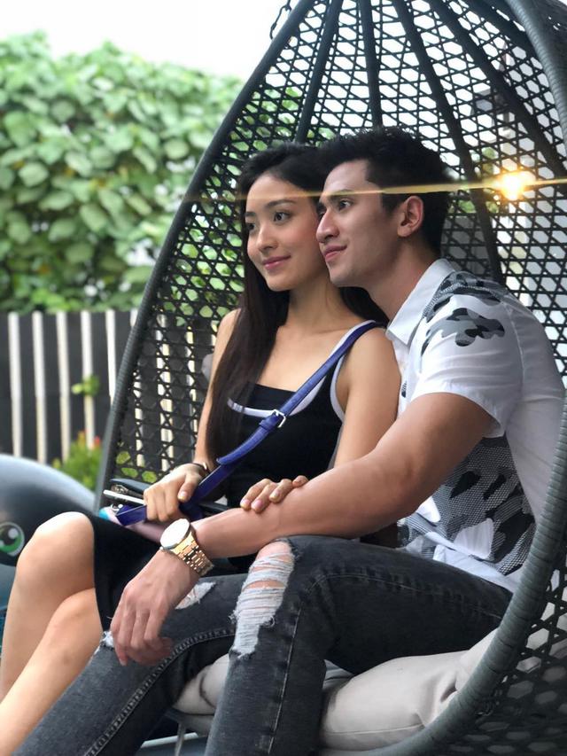 [Bintang] Verrell Bramasta dan Natasha Wilona