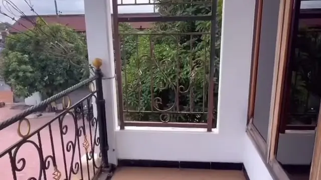 Inul Daratista di kediamannya di kampung halaman (Instagram/inul.d)