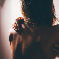 Di musim hujan, sejumlah penyakit kulit kerap muncul. Penasaran apa saja? (Foto: Unsplash)