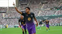 Hansi Flick Tak Ragu Sebut Lamine Yamal Pemain Terbaik Dunia Usai Barcelona Bantai Betis