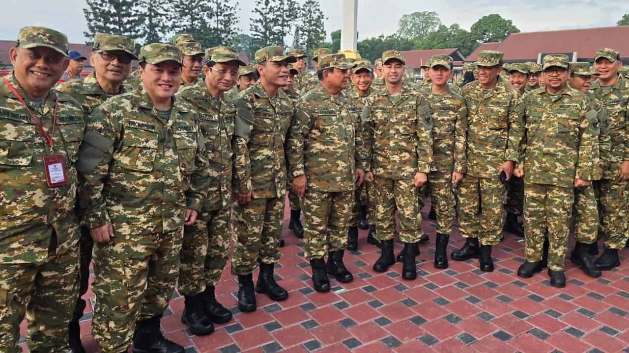 Cerita Menteri Kabinet Merah Putih Hari Pertama Komcad di Lembah Tidar