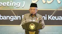 Wakil Presiden Ma'ruf Amin dalam Ijtima' Sanawi Dewan Pengawas Syariah ke-19, di Hotel Grand Sahid Jakarta, Jumat (13/10/2023). (Arief/Liputan6.com)