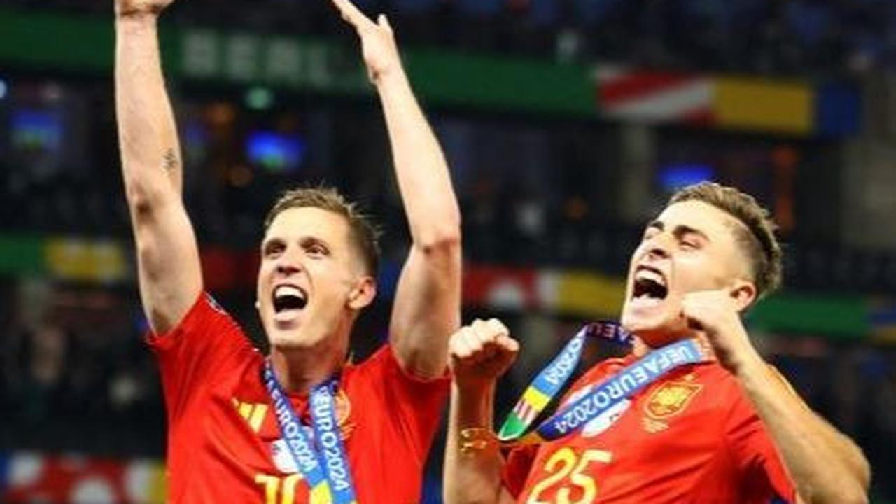 Sejak awal babak pertama, Spanyol memang tampil mendominasi menguasai jalannya pertandingan saat menghadapi Inggris yang juga kompetitif di Olympiastadion Berlin. Foto: Reuters<br>