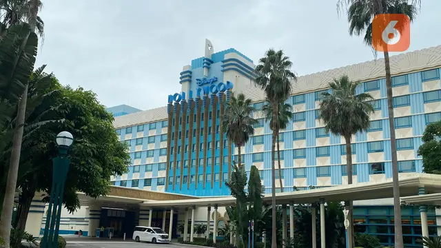 Disney Hollywood Hotel