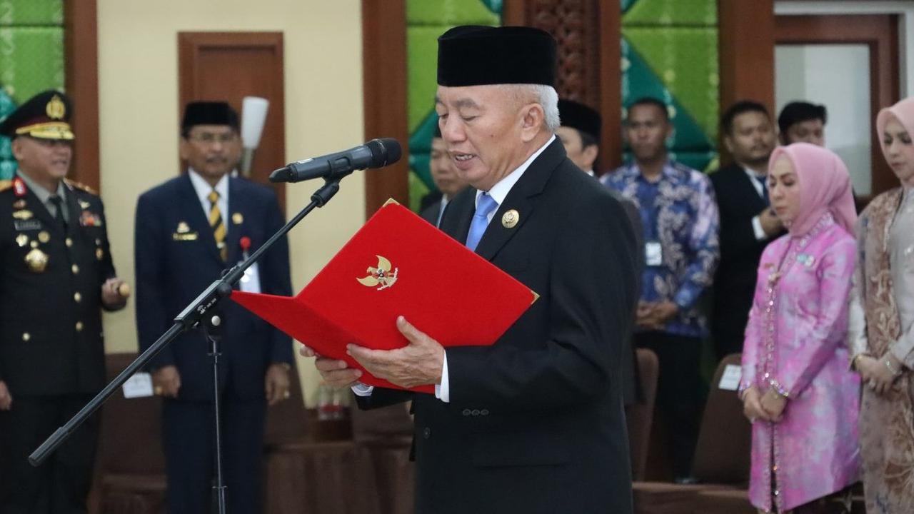Lantik Sekdaprov & Rotasi Pimpinan Tinggi Pratama, Gubernur Muhidin Minta Pejabat Baru Jaga Integritas