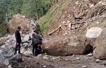 Longsor Kembali Terjang Jepara, Akses Jalan Damarwulan-Tempur Tertutup Total