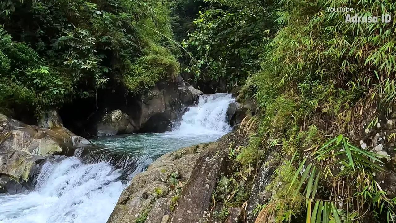 Punya kolam alami