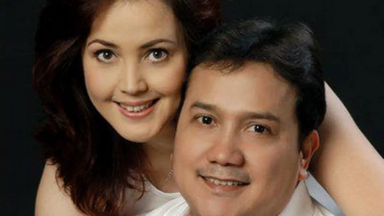 James Sahertian dan Roweina