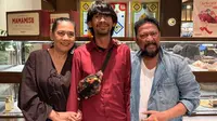 6 Potret Hangat Lydia Kandou dan Jamal Mirdad Rayakan Ultah Natan Bareng Keluarga