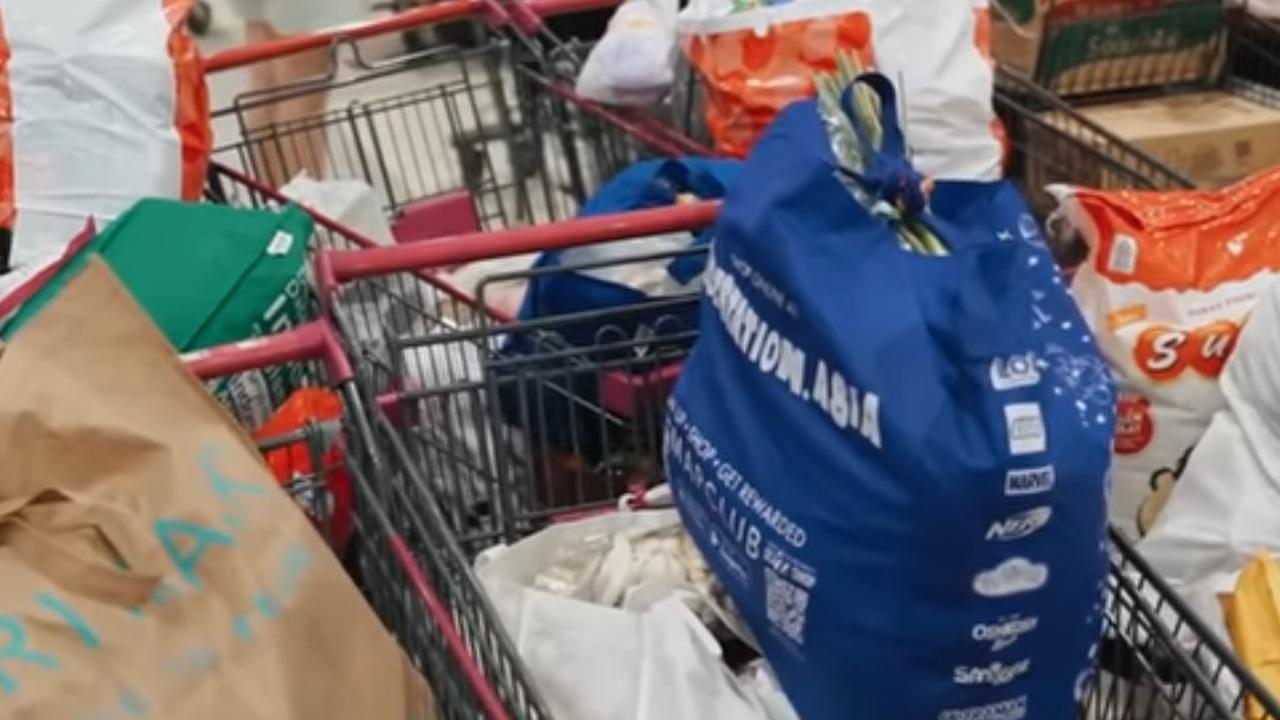 Potret Nikita Mirzani Belanja Bulanan di Supermarket Tanpa Lihat Harga, Habiskan Puluhan Juta Cuma Buat Beli Kebutuhan Rumah