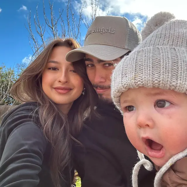 6 Potret Kebersamaan Jennifer Coppen dan Sang Suami Dali Wassink yang Kini Tinggal Kenangan