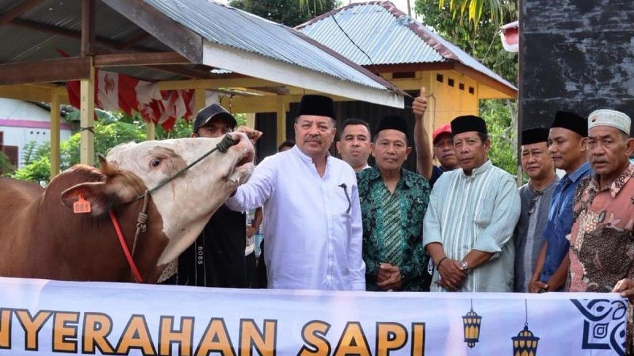 Nagan Raya Salurkan 68 Bantuan Ternak Presiden untuk Korban Bencana Jelang Idul Fitri