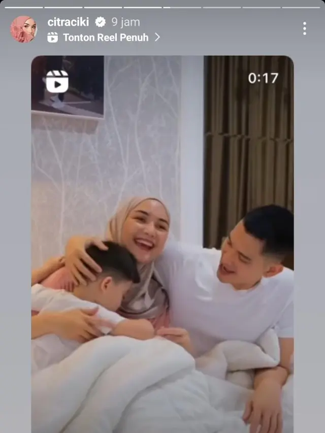 Potret Terbaru Citra Kirana yang Tetap Mesra Bareng Rezky Aditya