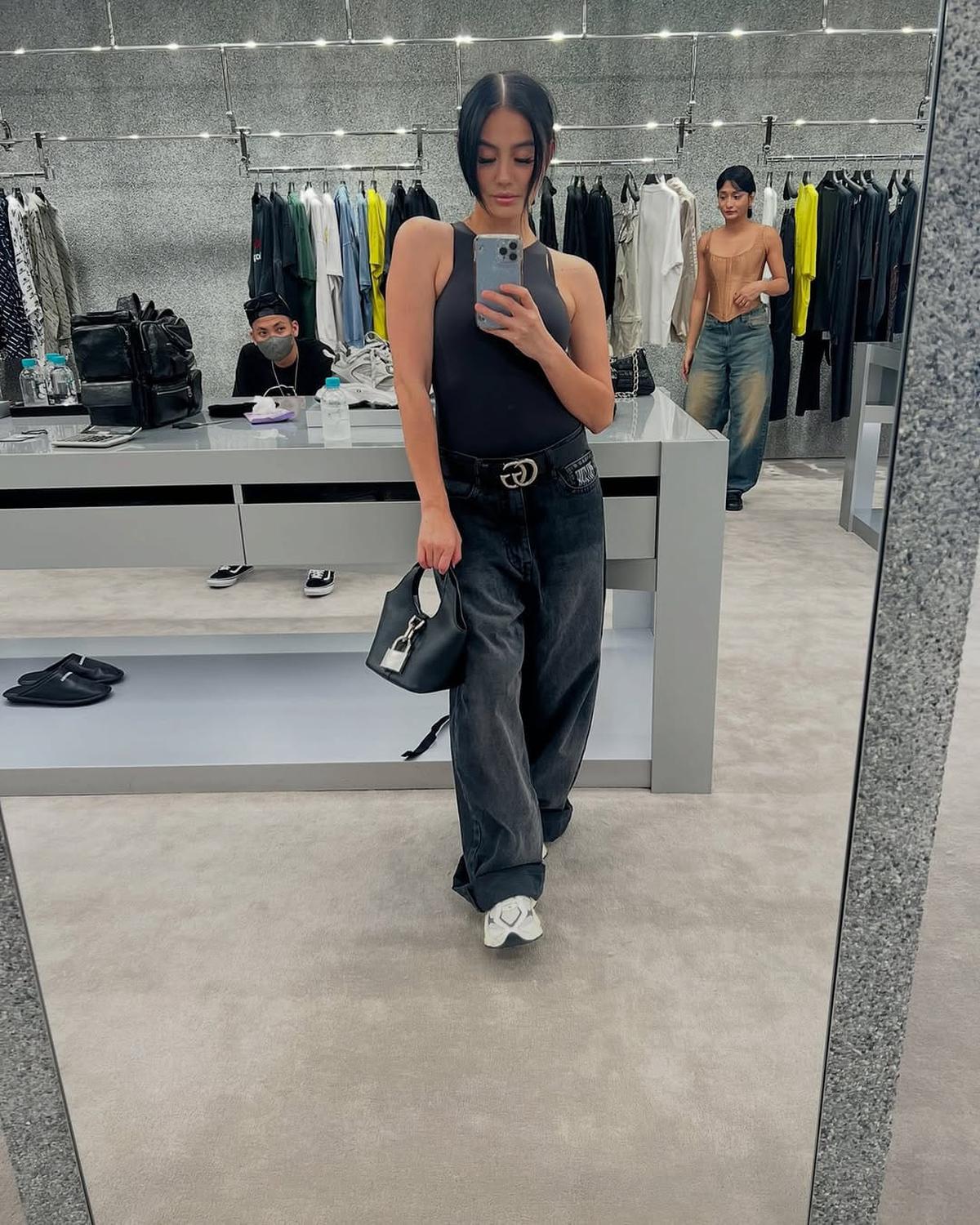 Potret Agnez Mo Berpose Bareng Selebriti Dunia, Netizen Tak Sabar Menunggu Album Barunya