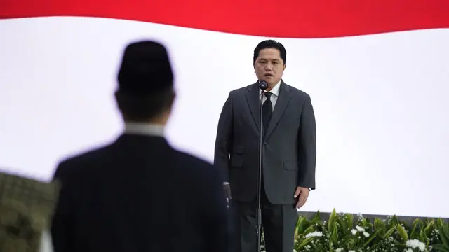Menteri BUMN Erick Thohir melantik Rabin Indrajad Hattari menjadi Sekretaris Kementerian BUMN. Sebelumnya, jabatan tersebut diisi oleh Susyanto yang menjabat sebagai Pelaksana Tugas (Plt.) Sekretaris Kementerian BUMN sejak 22 April 2022. (Dok KBUMN)