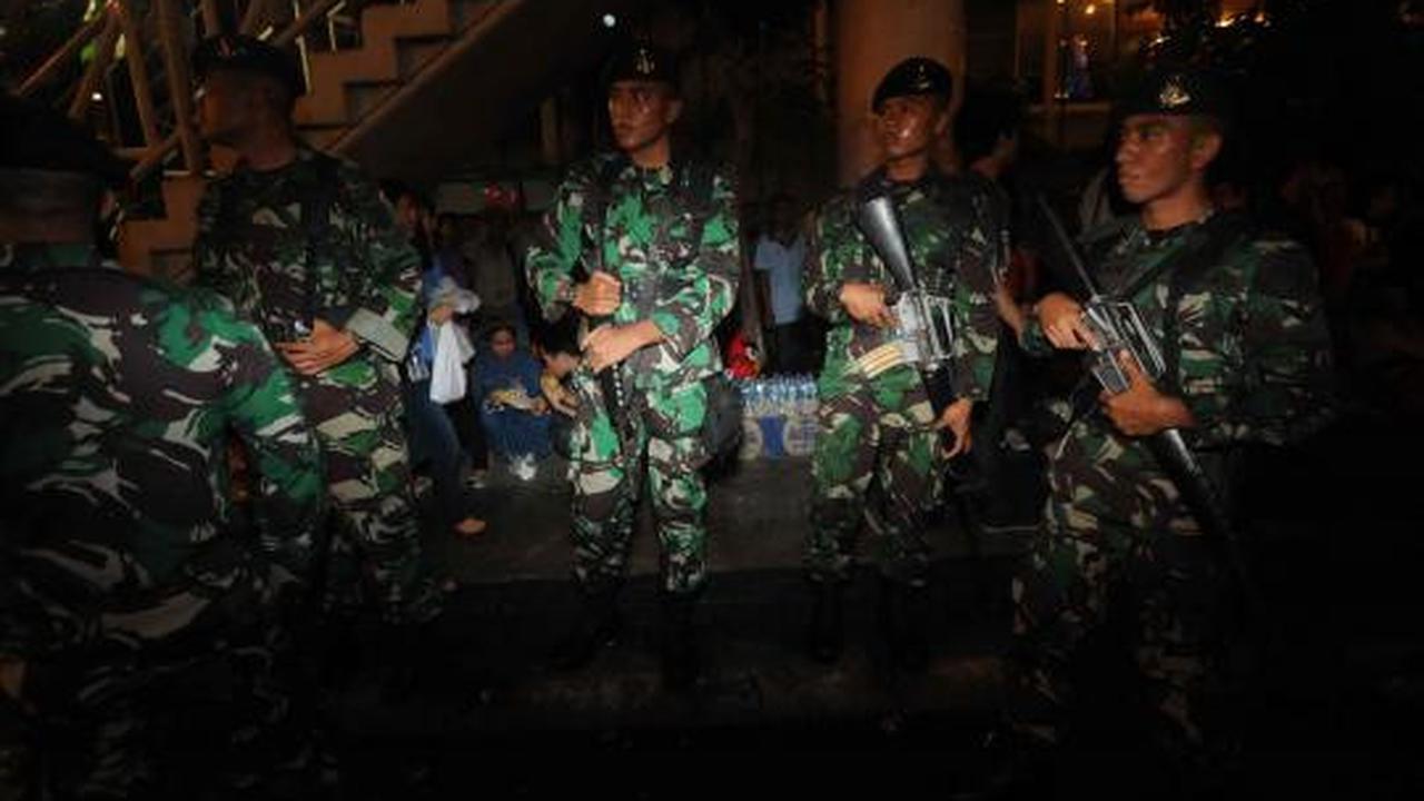 Penjagaan malam pergantian tahun baru 2012-2013