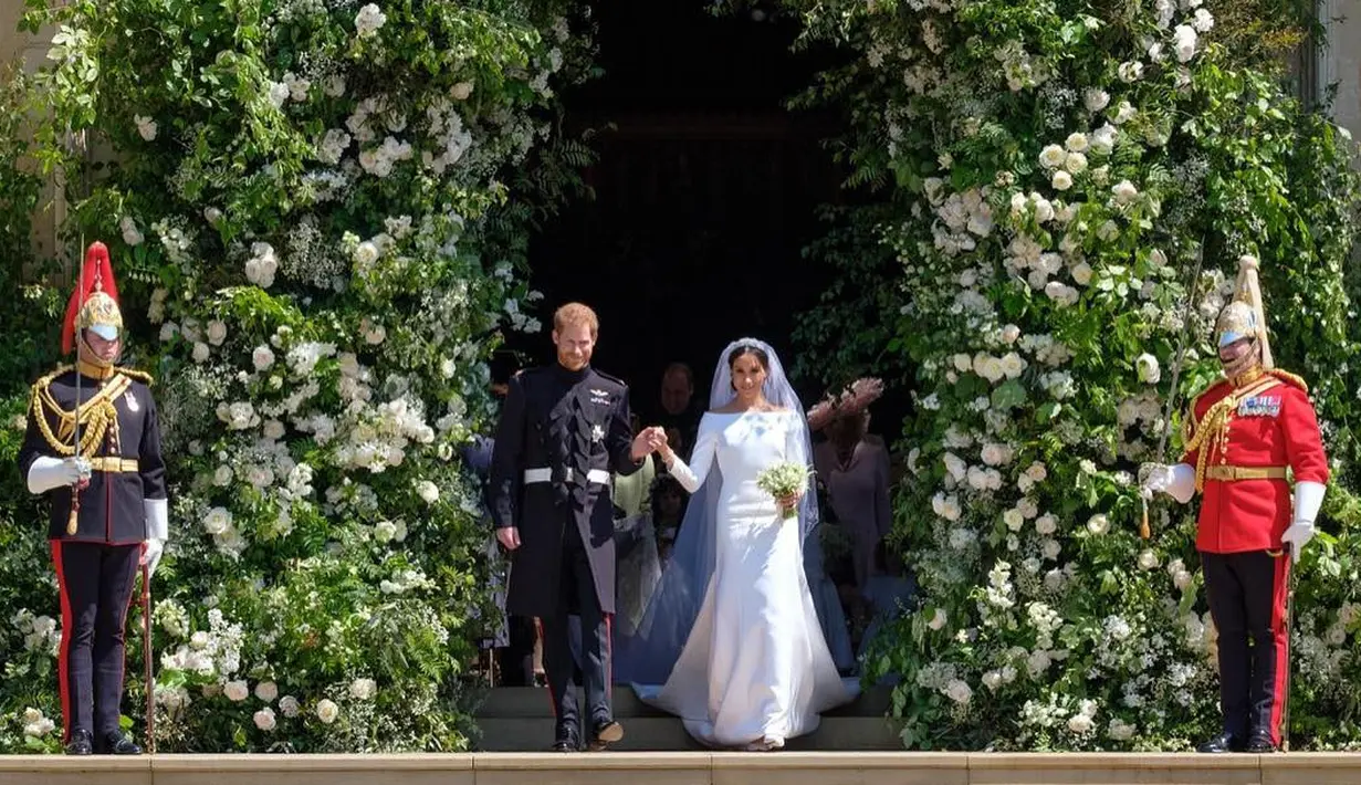 "Semua orang terlihat bahagia untuk mereka! Meghan terlihat mencintai Harry dan itu benar-benar terasa!" tutup Victoria Beckham. (instagram/kensingtonroyal)