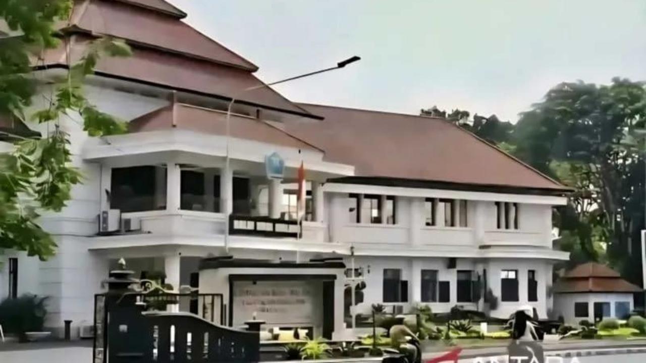 Trivia Pajak: Pemkot Malang Bebaskan PBB 57 Ribu Warga Tak Mampu, Potensi Kehilangan PAD Hanya Rp1 Miliar!