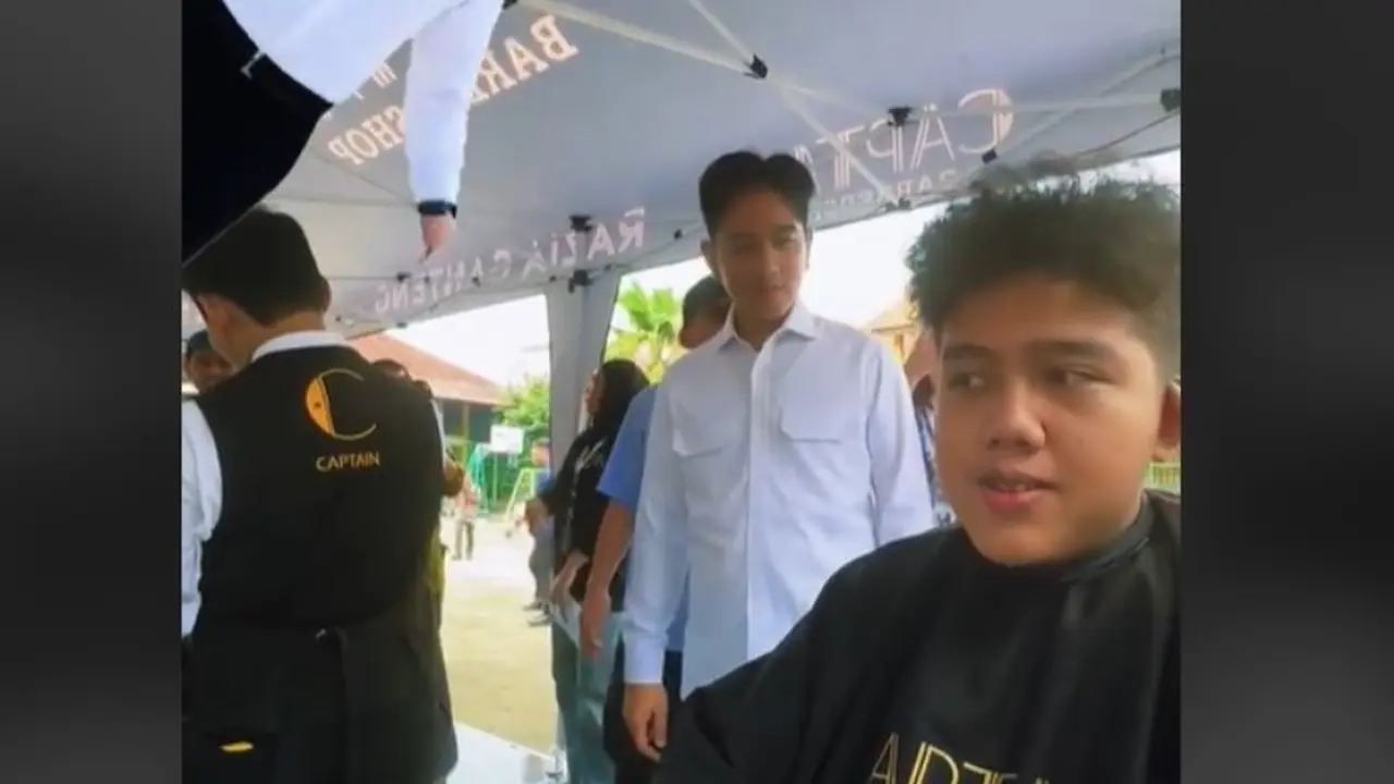 Gibran Rakabuming Gelar Razia Ganteng, Bawa Barber Buat Cukur Rambut Siswa yang Panjang
