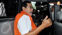 Dalam dakwaan Jaksa sebelumnya disebutkan, Hasan Wirajuda ikut 'kecipratan' dana hasil dugaan korupsi yang dilakukan Sudjadnan.