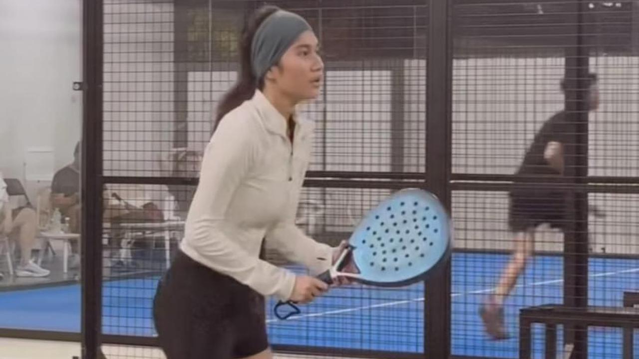 Sempat Diduga Hamil Anak Pertama dengan Arhan, Azizah Salsha Aktif Main Tennis