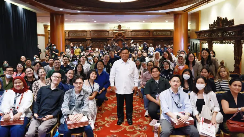 Menhan Prabowo Subianto menjadi keynote speaker di salah satu sesi IdeaTalks bertajuk 'Leadership in a Polarized World' dalam acara IdeaFest 2022. (Foto: Istimewa)