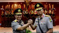 Mabes Polri resmi melantik Irjen Moecghiyarto mengantikan irjen Tito Karnavian. Selain itu, turut dilantik Kapolda Riau Brigjen Supriyanto (Liputan6.com/ Ferbian Pradolo)