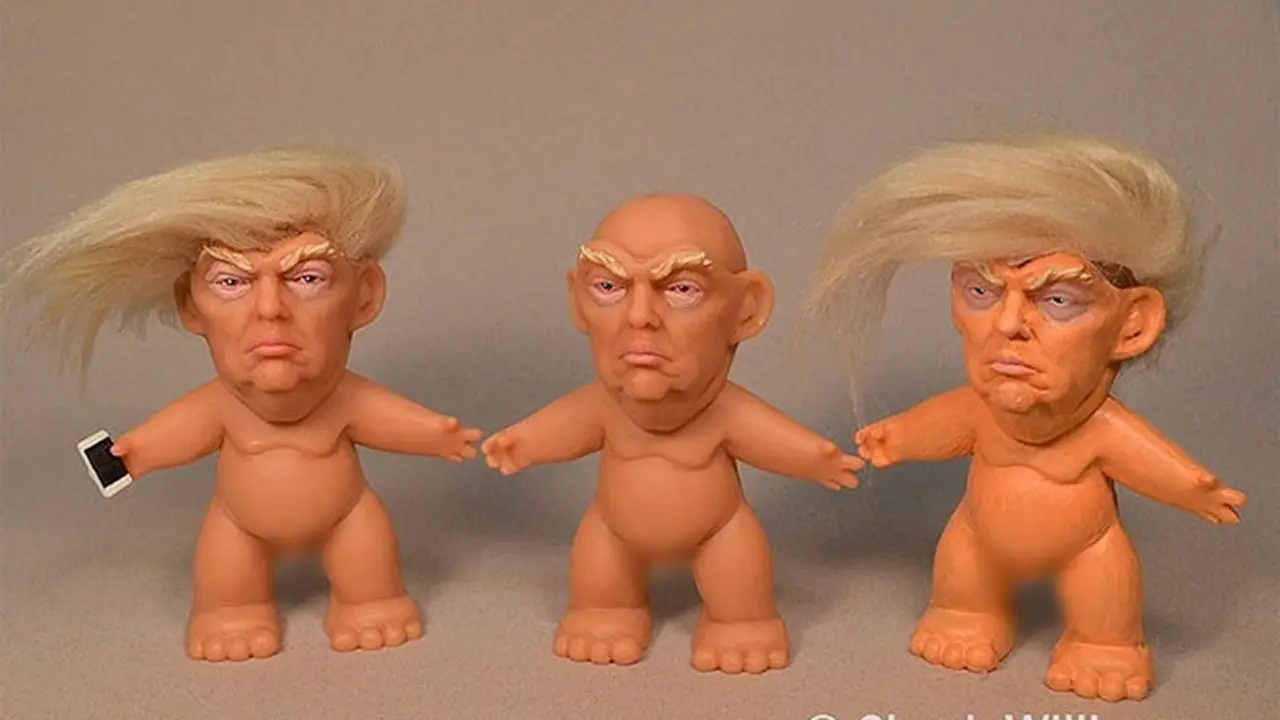 [Bintang] Nggak Ngerti Lagi, Boneka Donald Trump Ini Segera di Jual!