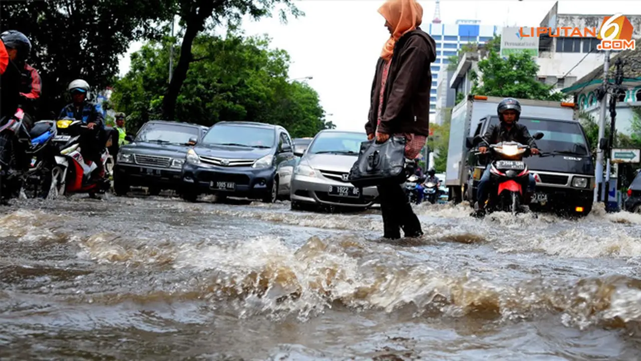 banjir-jakarta-2-140205b.jpg