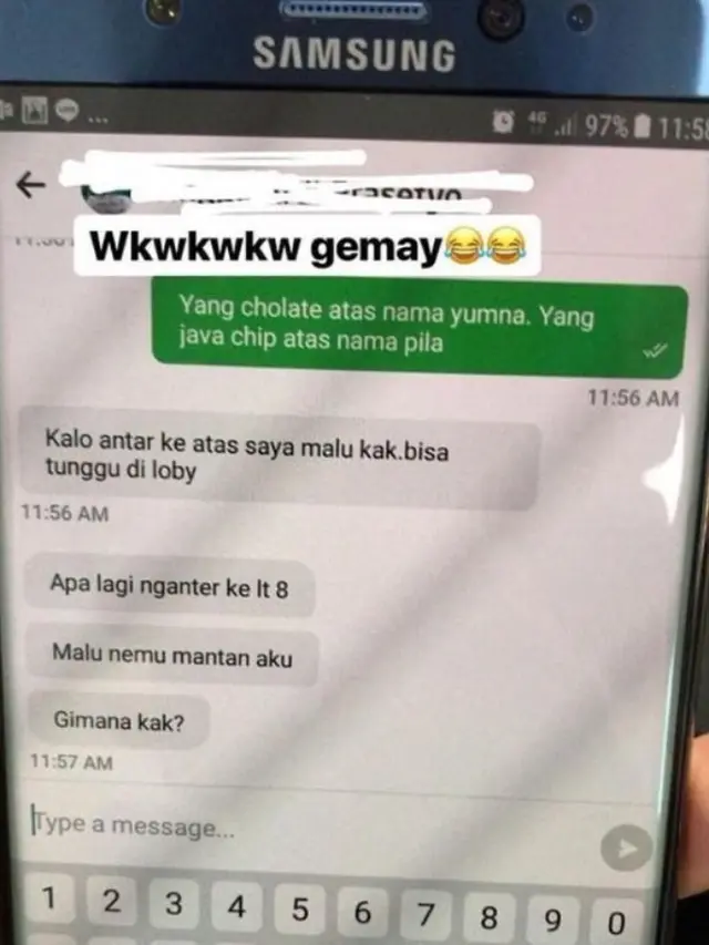 Bikin Salah Tingkah, 8 Momen Driver Ojek Online Ketemu Mantan