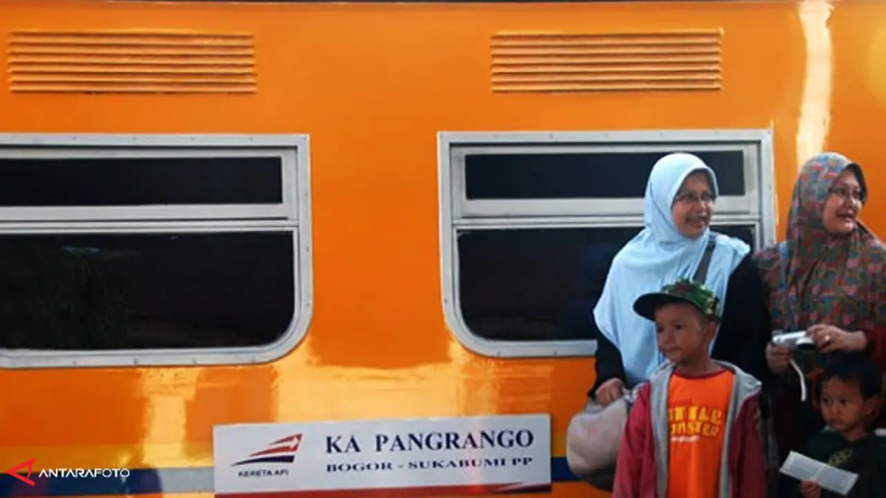 kereta-pangrango-140206b.jpg