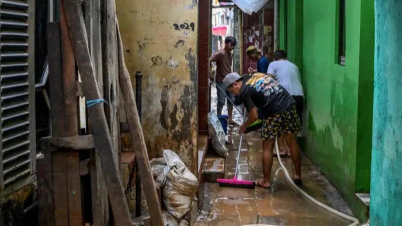 11 RT di Jakbar dan Jakut Masih Tergenang Air Imbas Hujan Deras