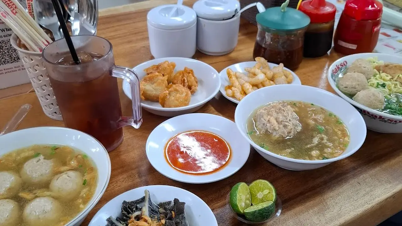 Rekomendasi Tempat Makan Bakso Enak
