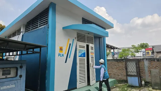 PLN menghimbau masyarakat Jakarta dan sekitarnya agar segera melaporkan apabila menemukan oknum tidak dikenal yang melakukan tindakan mencurigakan di sekitar aset PLN. (Dok PLN)