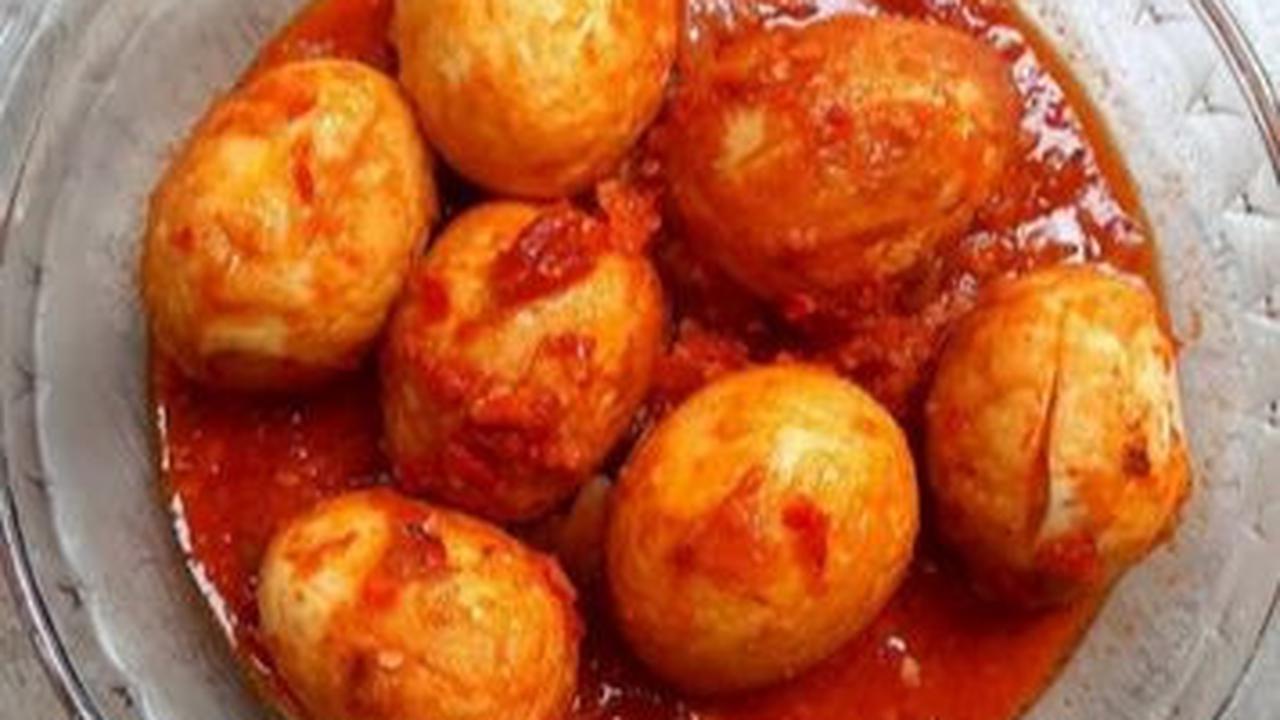 5. Resep Menu Diet Puasa Ramadhan: Telur Balado<br>